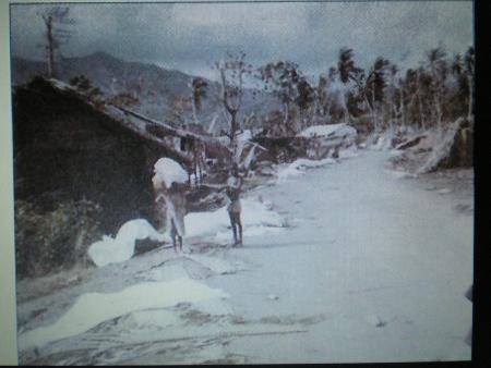 Après le passage du cyclone Kamisy à Mayotte Avril 1984
